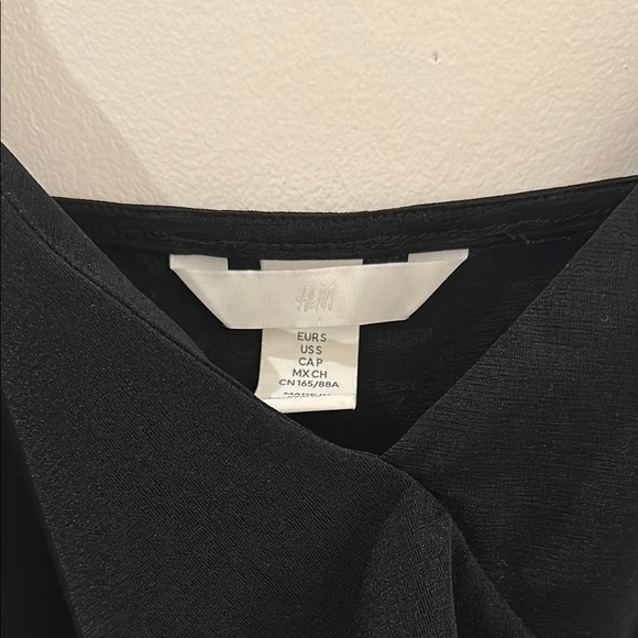 H&M Black Ruffled Asymmetrical Camisole - Picture 5 of 5